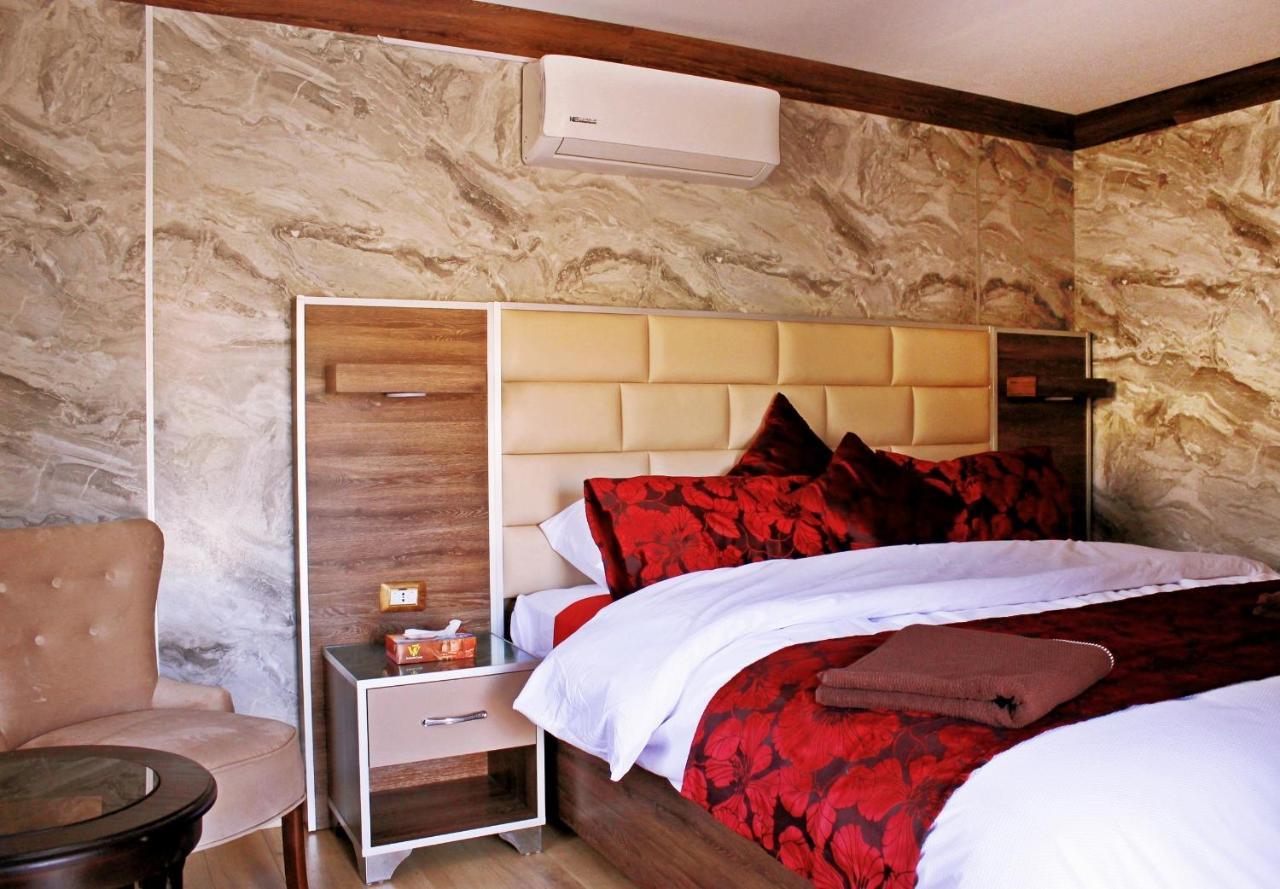 מלון וואדי מוסא Seven Wonders Luxury Camp מראה חיצוני תמונה